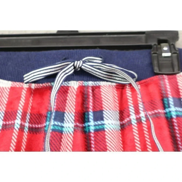 Nautica Women's Soft Flannel/Velour Pajama Set-Size Small - Picture 8 of 13